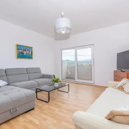 Apartment Dragana Trogir